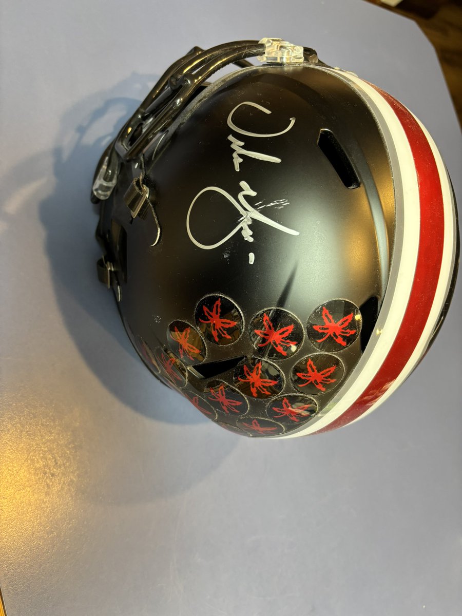 ButlerCountyHOF's tweet image. Big time raffle items for the Hall of Fame Event this Sunday.  Signed homerun champ bat- Kyle Schwarber and signed Ohio State football helmet- Urban Meyer