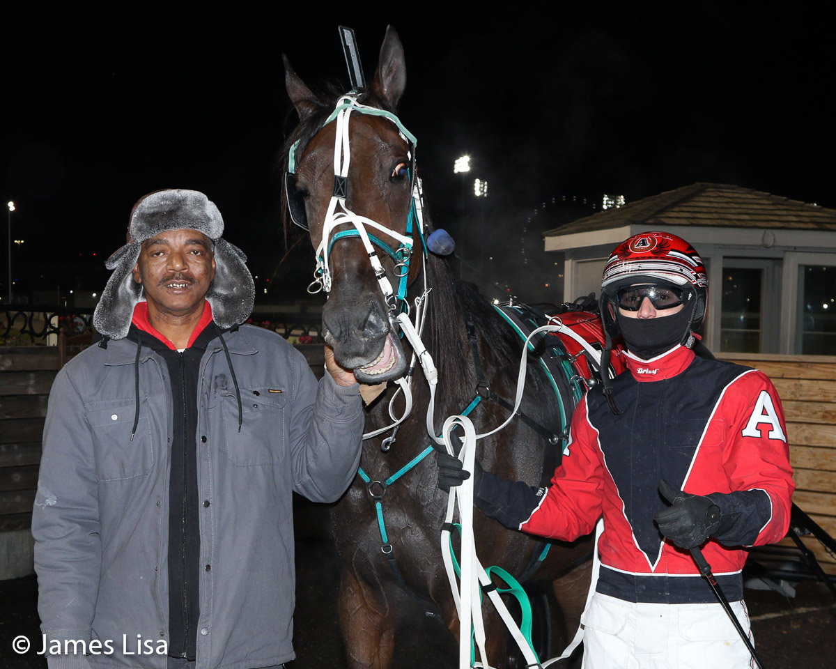 Lisa Photo tweet media