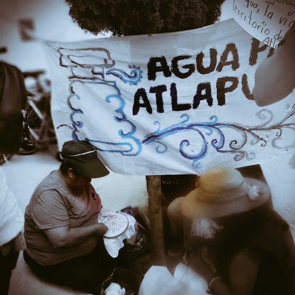 FrentePuebloGAM's tweet image. 🗓Sábado 22 noviembre 🕡6:30 pm proyección y escucha el testimonio de las mujeres defensoras de su territorio en los Pueblos Originarios

🏢PILARES Margarita Maza de Juárez
Amuzgos 48, Tezozomoc, Azcapotzalco, CdMx 👇🏾
maps.app.goo.gl/W4kNEbe6JyLjvw…

Invita @fecibacine y @FrenteAnahuac