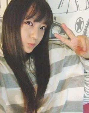 akill0327's tweet image. TOP’s sister