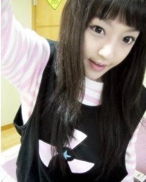 akill0327's tweet image. TOP’s sister