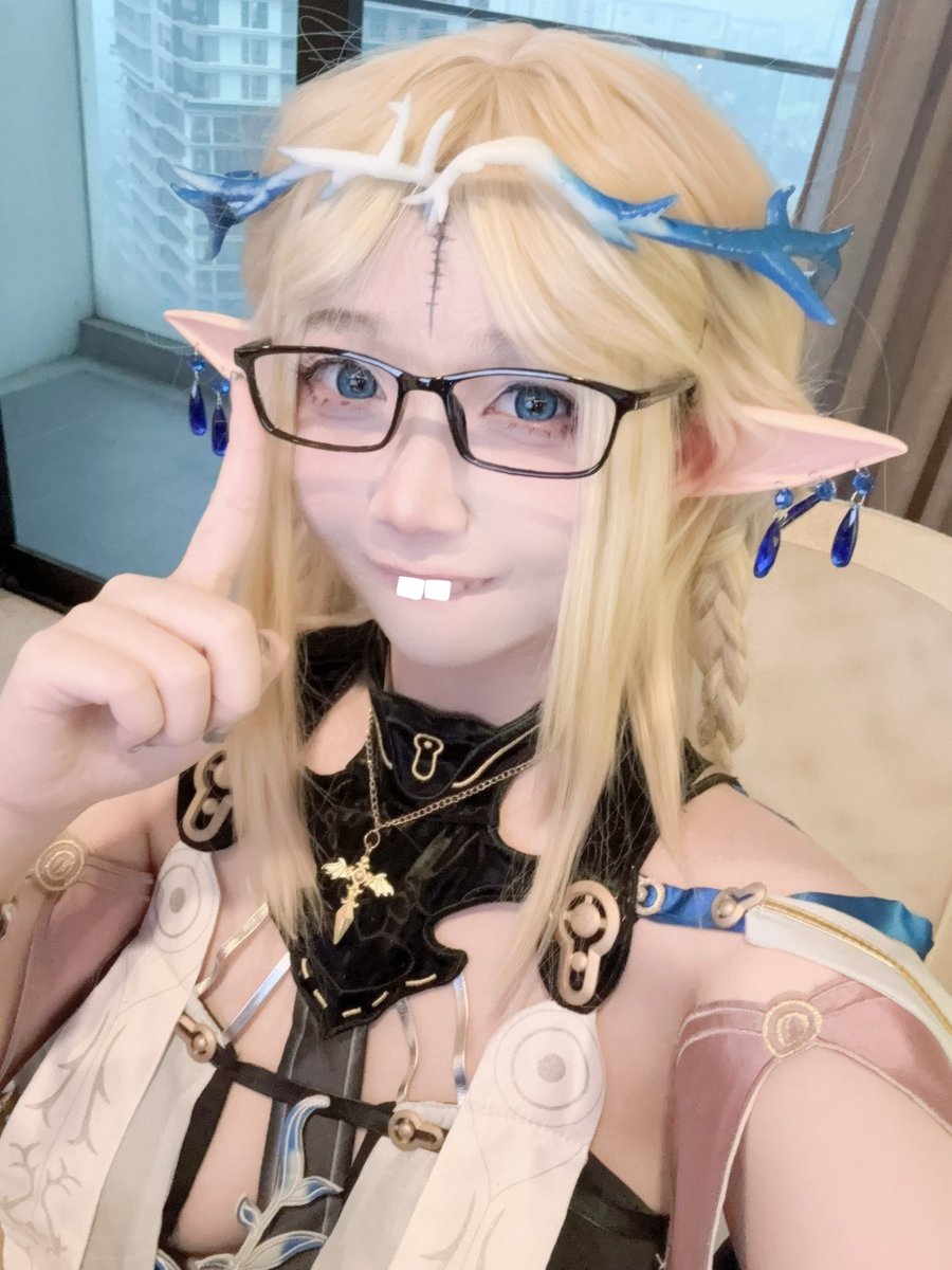 jiumiaoo's tweet photo. 先週の撮影🥰🙌✨
#WuWa #WutheringWaves #Cartethyia #cartethyiacosplay #カルテジア https://t.co/CdD1KvkedJ