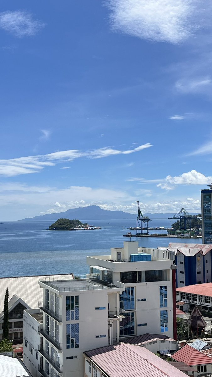 docddle's tweet image. GONNA MISS THIS PLACE AND MY CLIENT BGTTT 

mampus H-1 balik jakarta udah mewek gue