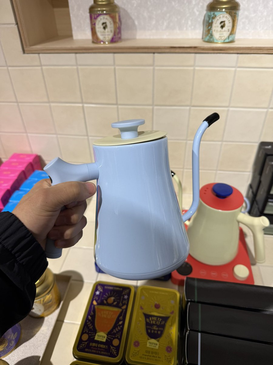 rdespressolab's tweet image. 可愛いケトル！！