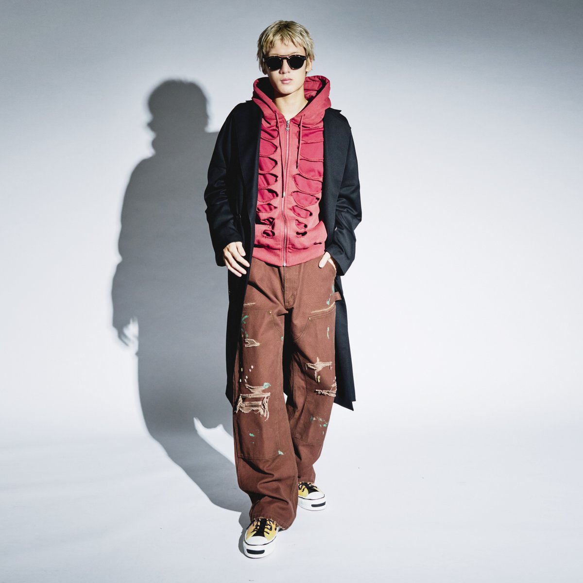 midwest_jp's tweet image. AVAVAV
・SHOULDERLESS HOODIE CUT-OUT RED
store-midwest.com/collections/av…

#AVAVAV　
#MIDWEST　
#パーカー