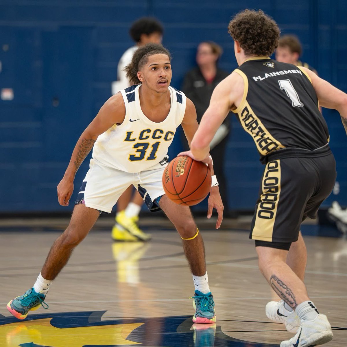 Flight Crew tweet media