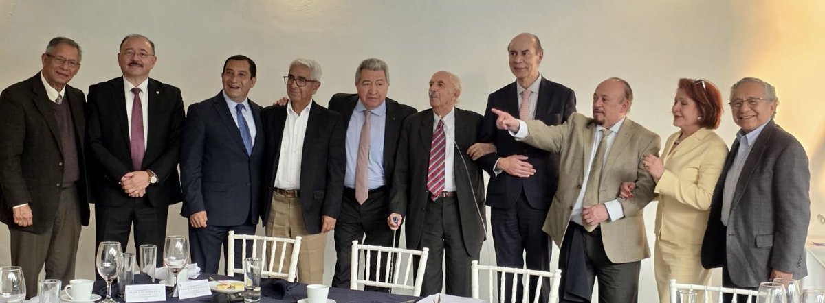 José Piña tweet media