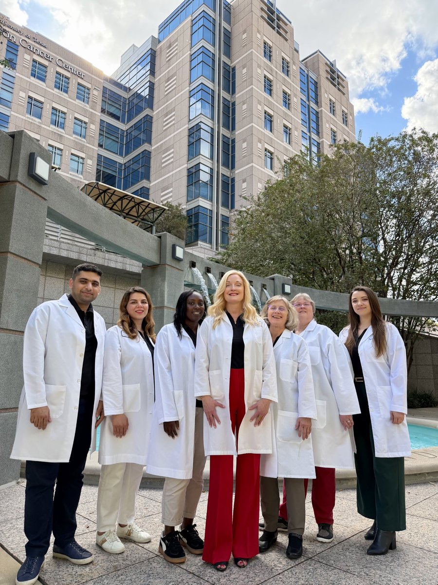 DrRebeccaHowel1's tweet image. I work with an incredible team of experienced scientists and emerging leaders in #medphys #radonc @MDA_UTHGrad @MDAndersonNews 

@Taylor_Gwen15
@Sogandsadeghi91 
@EmanShowkatian
