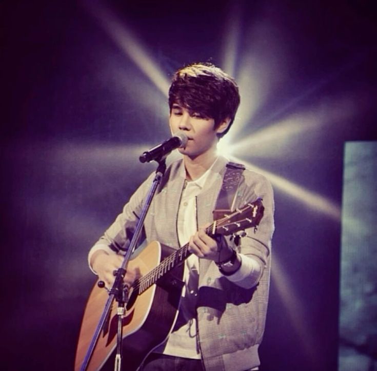 Nest1406's tweet photo. He was performing in a mall but only his parents was watching. Now look at him. He did the opening of Miss Universe. The kid who performs in malls,is now known, not only for his songs but also as THE INCREDIBLE JEFF SATUR, THE FACE OF THE NATION
#JeffSatur
#MissUniverseXJeffSatur https://t.co/OurQki6wtp