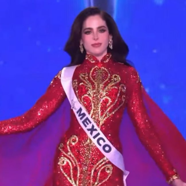 Fatima siempre guapísima 🥰🇲🇽

#missuniverso #missuniverse #fatimabosch