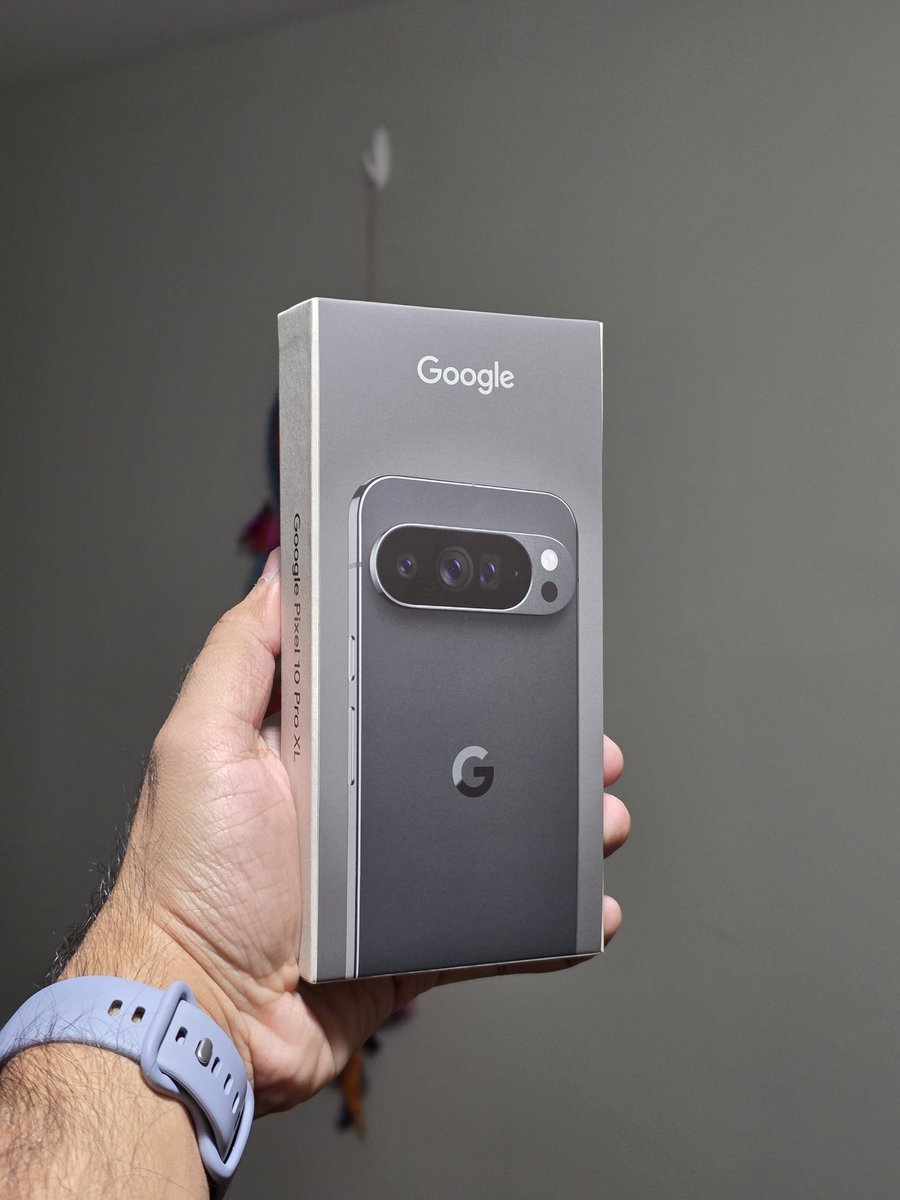 BhaumikBheda1's tweet image. The @GooglePixel_US 10 Pro XL, Obsidian is here 🖤

#GooglePixel #TeamPixel #PixelSuperfans