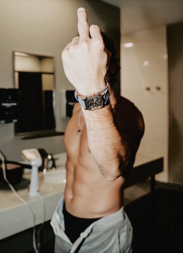 AnObservantEgo's tweet image. ⠀
⠀ ⠀ ⠀ ⠀  ⠀⠀ gettin’ rowdy.