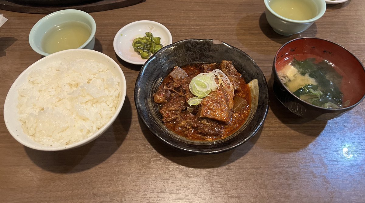 taka_dr's tweet image. めしっ！
#品川 #路地裏