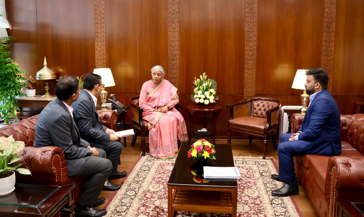 nsitharamanoffc's tweet image. Shri Shekhar G Patel (@CREDAIPresident), President - @CREDAINational, calls on Smt @nsitharaman.
