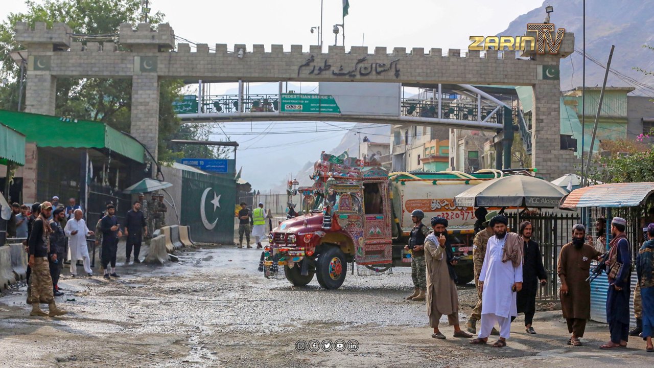 بسته شدن گذرگاه تورخم؛ تاجران افغانستان و پاکستان ضرر میلیونی کرده اند