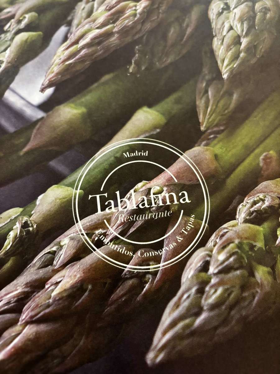 EVernacci's tweet image. Un buen plan ir a @CaixaForum a disfrutar de la magnífica exposición sobre Matisse y después picar algo en Tablafina. 
Recordaba mejor el famoso bocadillo de calamares.