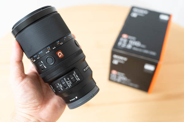 sshopnakamura's tweet image. ソニー初のG Masterマクロ
 「SEL100M28GM」開封しました！

従来の“マクロ＝AFが迷う”という常識を覆すほど、ピントが速くて滑らか。

高解像 × 美しいボケ × 1.4倍マクロ（最大2.8倍）は唯一無二✨
作品作りの幅が一気に広がるレンズです。

詳細はブログにて
nakamura.yokohama/2025-11-21-alp…