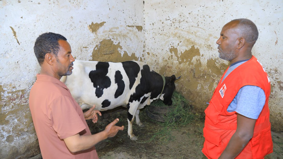 EthioRedCross's tweet photo. Emotional attachment to decades of support from the Ethiopian Red Cross Society- Tigray region
For more: -
https://t.co/ub1NFQhiS4
We Live for Humanity!
#AfricaZeroHunger #UniteForZeroHunger #IFRC #EthiopiaZeroHunger #ZeroHungerCampaign https://t.co/XqGjxnaj8G