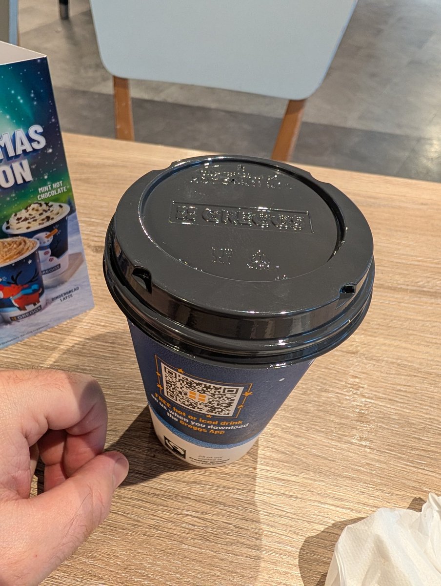 TommoDrake1's tweet photo. @GreggsOfficial I'm sorry... But what is this?? Surly a take away cup is to drink on the go?...but then having to take the lid off to drink is soo unpractical?? https://t.co/uFNHTgFATH