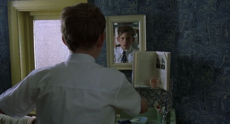 lanedvre's tweet photo. Billy Elliot (year - 2000 / genre: coming-of-age , drama , dance/ballet). https://t.co/Y1ybo6MvEJ