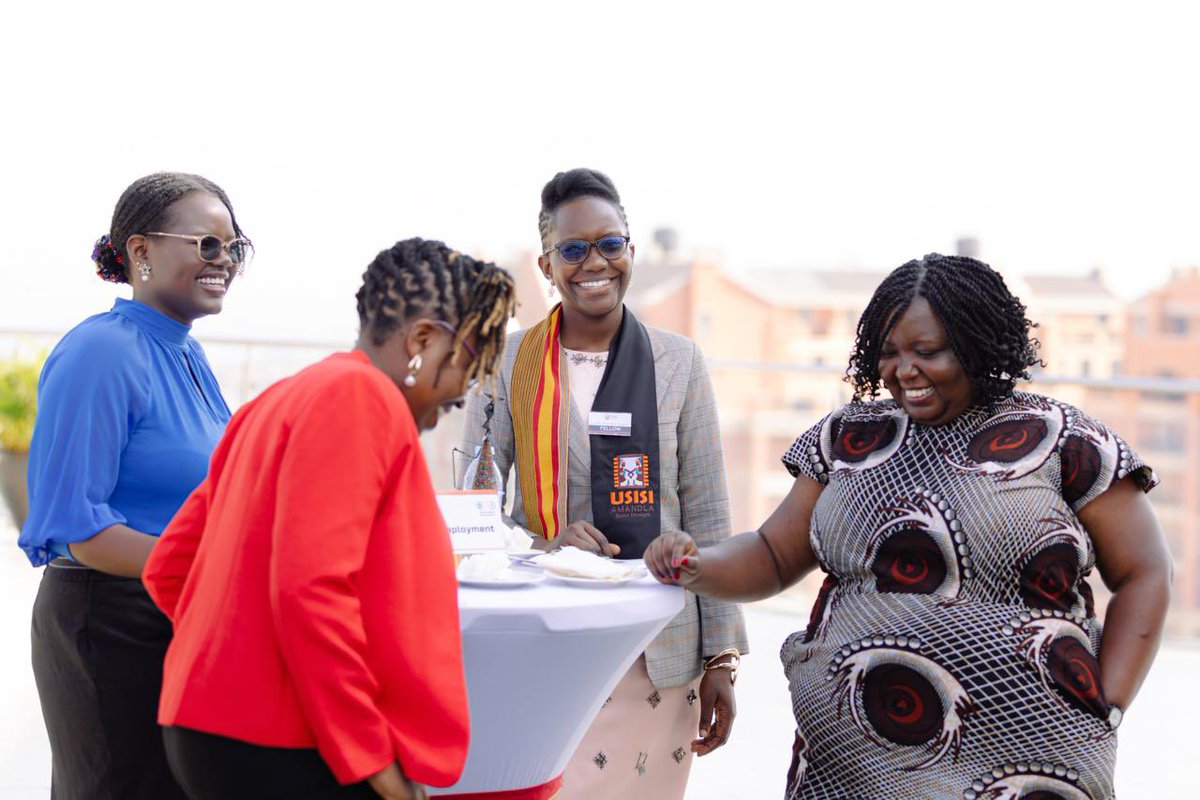 This first ever #UsisiAmandlaGraduation is a milestone that celebrates 18 young women leaders who have completed an intensive journey in advocacy, leadership, movement building and policy engagement.

📍 Protea Skyz Hotel, Kampala

#SisterStrength