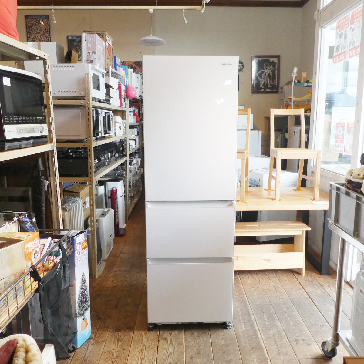 入荷情報】 Panasonic（パナソニック） 365L 3ドア 冷蔵庫 ガラスドア