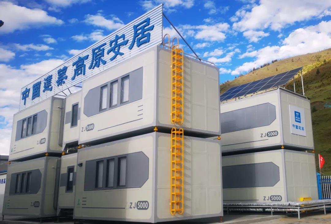 CSCECNEWS's tweet image. Recently, CSCEC&apos;s self-developed high-altitude pressurized building and tower crane smart centralized control system won gold and bronze awards at the 77th International Trade Fair•Ideas-Inventions-New Products•Nuremberg in Germany. #award 
en.cscec.com/CompanyNews/Co…