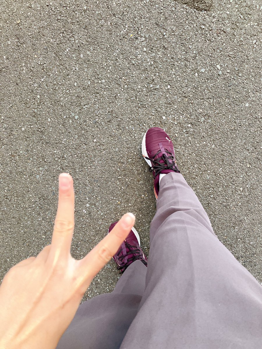 ということで今日はルーティン腹筋のみ
歩いて帰るんるん