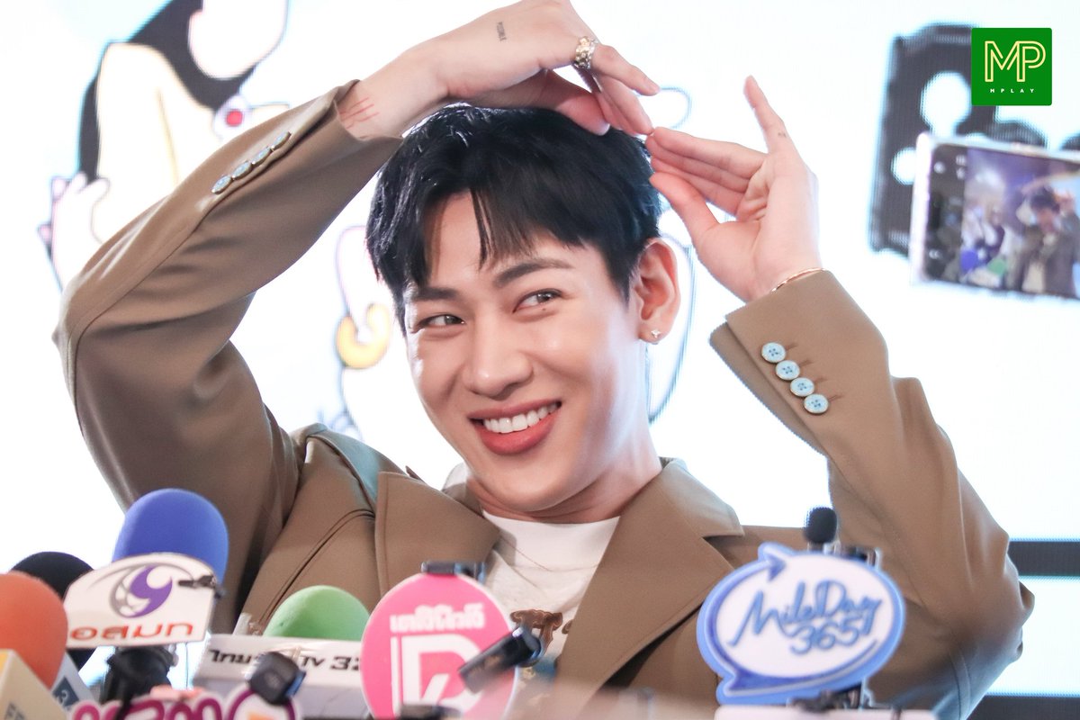 bbandme20's tweet image. รักทุกอย่างที่เป็นแบมแบม
แบมคือความสดใสของโลกใบนี้
คือพลังในการใช้ชีวิตในแต่ละวัน
และแบมคือเด็กฉามขวบตลอดไป
❤️❤️❤️😁😆🤭

#3YBammieForBamBam