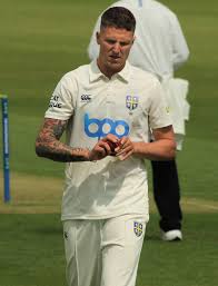 #Cricket #Ashes Brilliant fight back from England, I criticised poor shot selection from batsmen, but the bowlers, through Archer &amp; Carse, have produced fast, accurate &amp; hostile bowling to reduce Australia to 31/4 in reply to 172. Watching live online action, day 1, 1st test.