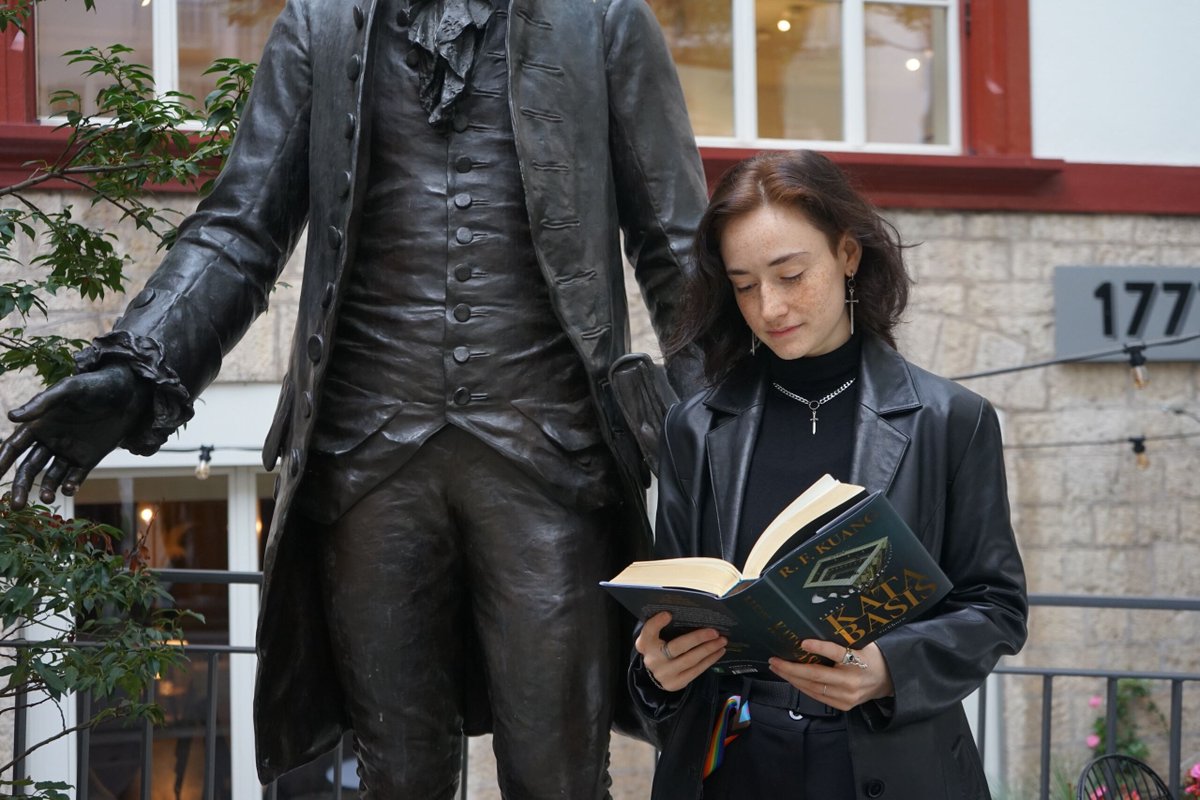 BaselLive tweet media