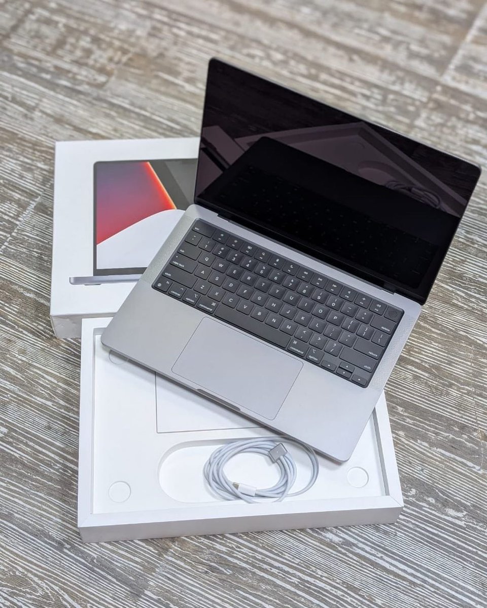 kshvbgde's tweet image. alright fuckers finally got a macbook

how do I make money???