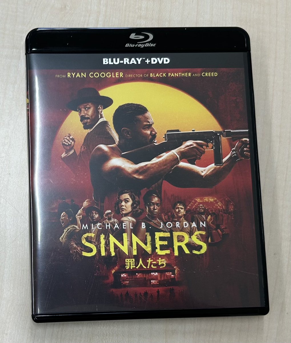 ryuichitsujii's tweet image. 今夜はライアン・クーグラー監督作品『罪人たち』の上映会in自室。音楽の力というのは、時には恐ろしいものですなあ。だからこそ惹かれるのですがね。