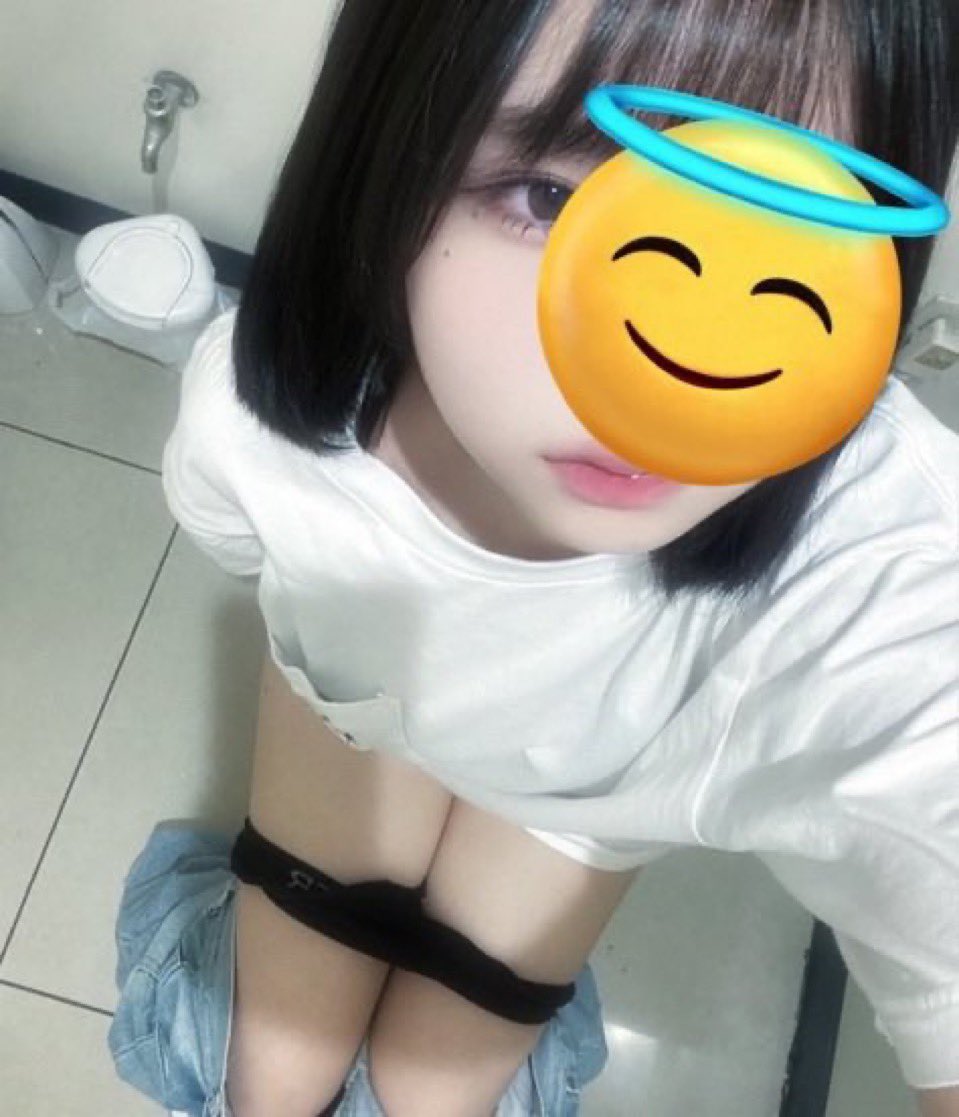 AmberBrown39057's tweet image. ダメって言ったのにトイレでした時のやつ

video.twimg.com/amplify_video/…