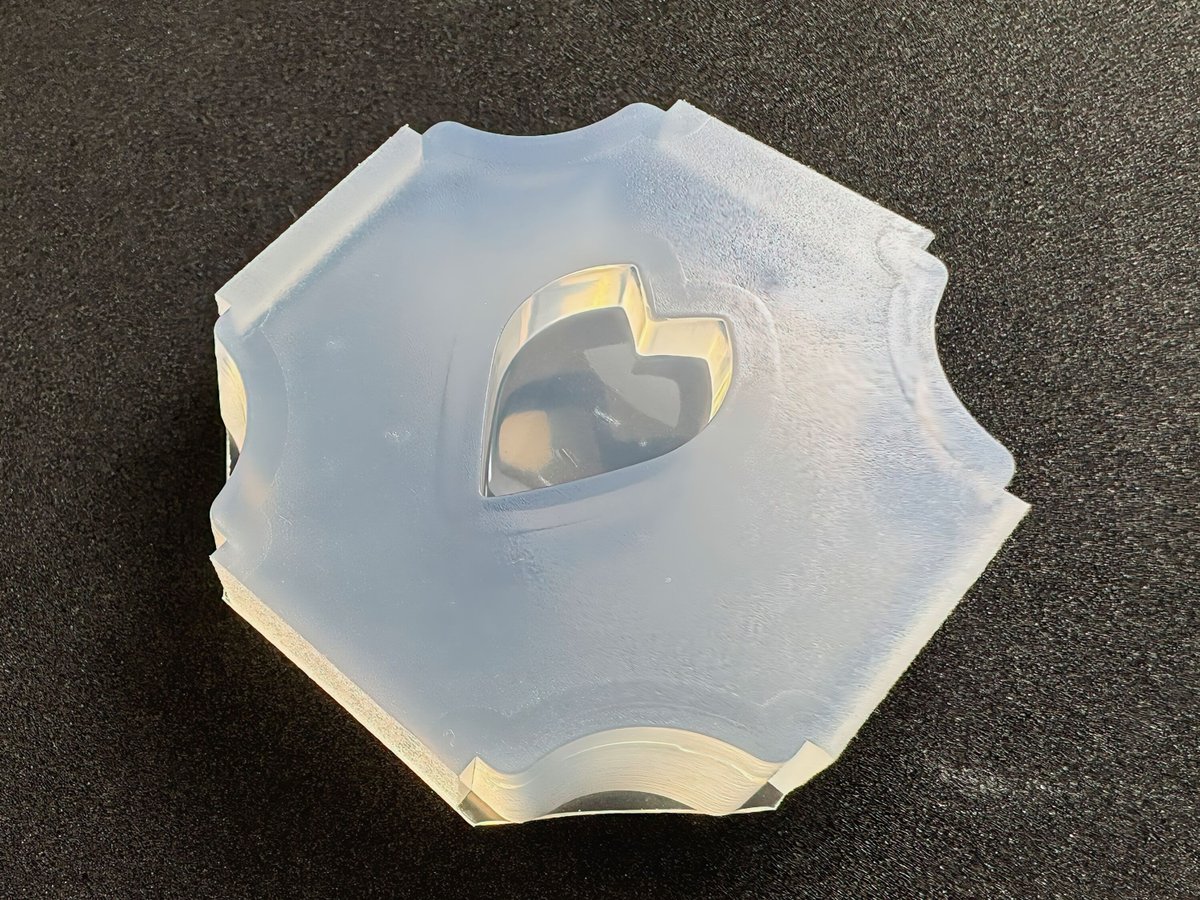 handmade_labo's tweet image. 桜の花びらを作れるモールドです( ´͈ ᵕ `͈ )

handmadelabo.jp/ca81/2149/p-r-…

#レジン　#レジン好きな方と繋がりたい #resin #シリコンモールド #レジン用モールド