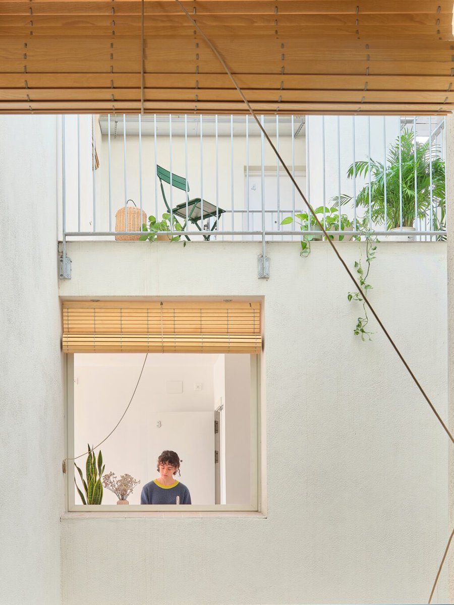 Carles Enrich 
72 Social Housing in Castelldefels

hicarquitectura.com/2025/11/carles…