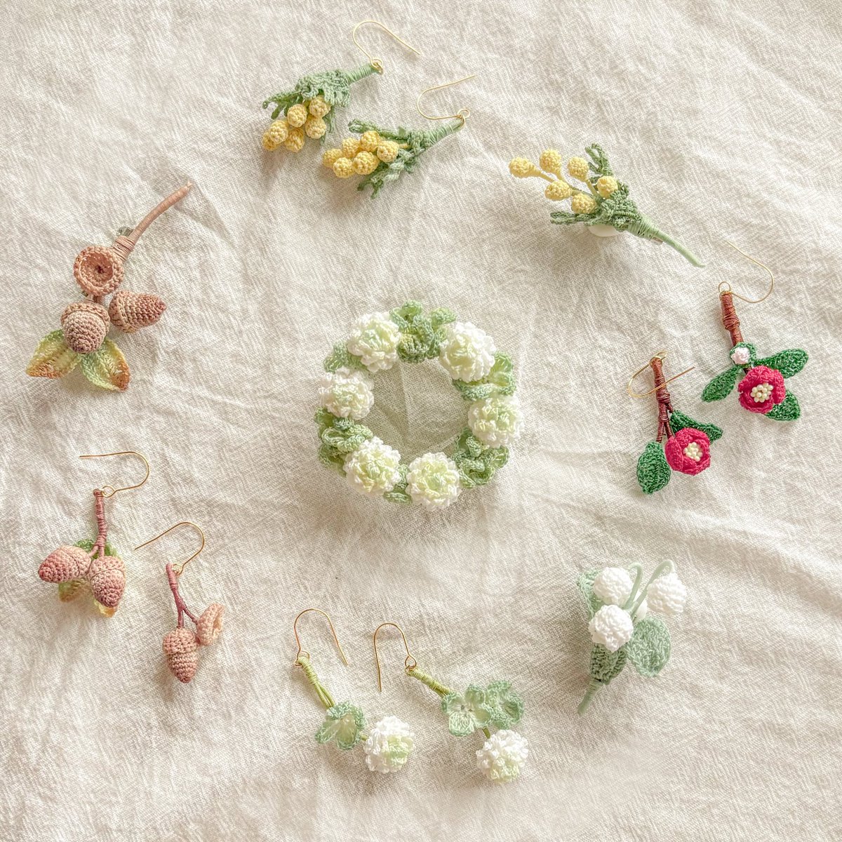 くうそう雑貨店さんにて、
11/25から作品をお取り扱いいただきます。
素敵なお店で素晴らしい作家さまの作品と
一緒に並べていただけること、
とても光栄です。

🍀 くうそう雑貨店
＊2025/11/25〜
＊委託販売
＊大阪　河堀口駅前
@cu_so_zakka