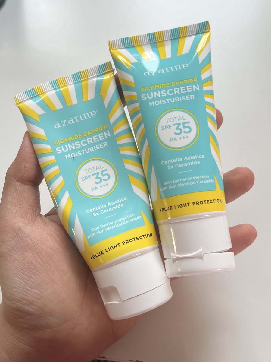 tipe kulitnya:                      sunscreen nya:

alias maintain skin barrier jalur ss azarine 🌞☝🏻