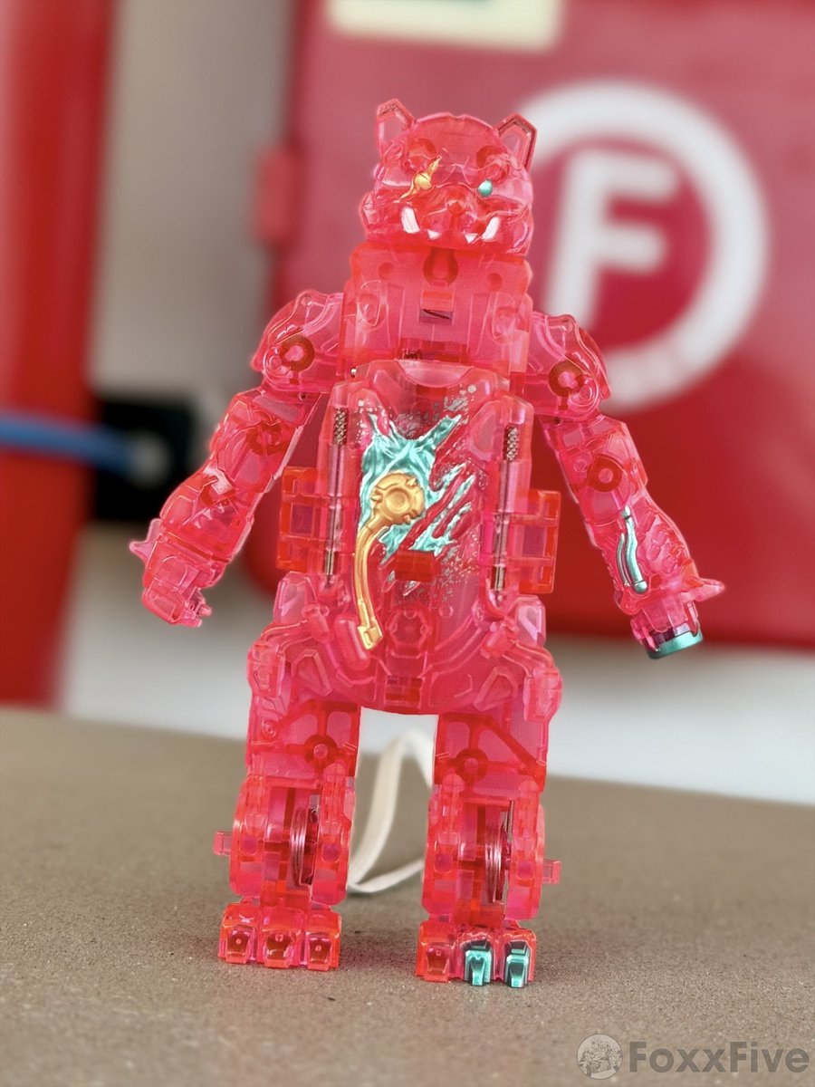 foxracingfive's tweet photo. 🔥🐻 @52ToysBeastBox #52toys #beastbox #ビーストボックス #ironpaw #swingo https://t.co/kuBRkMZztl
