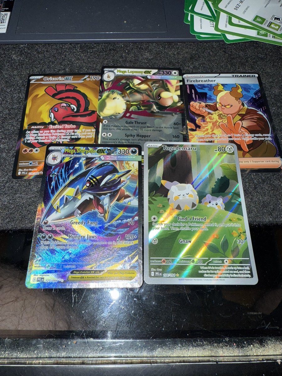 Not too shabby on the pulls! Love the sharpedo 🧡🧡🧡