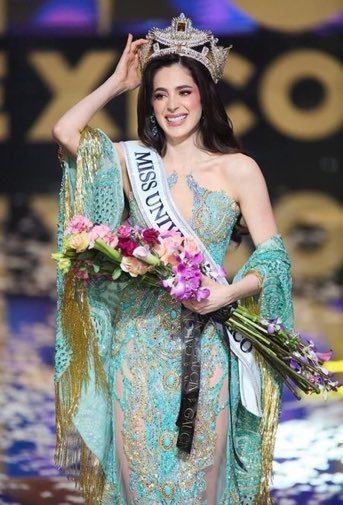 utopicposts's tweet image. BREAKING: 

Fatima Bosch wins Miss Universe 🇲🇽

Mexico now has 4 Miss Universe crowns 👑