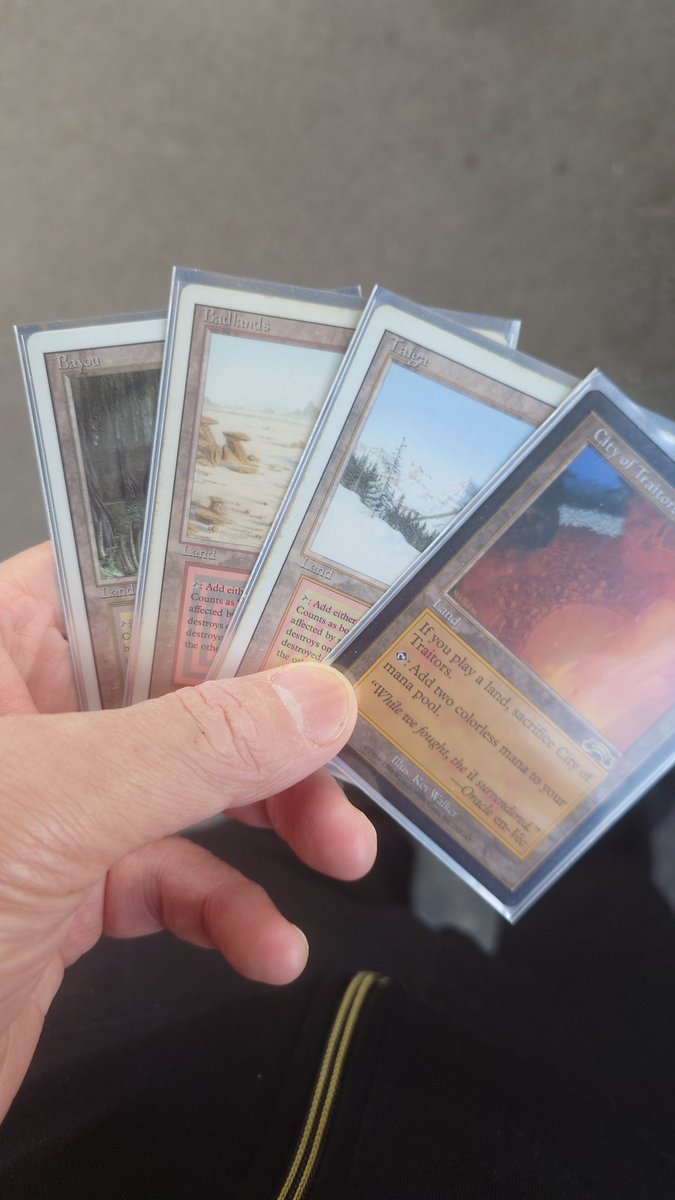 これ、メルカリに売ればスタンダードまた始められるらしい 売ろうかな