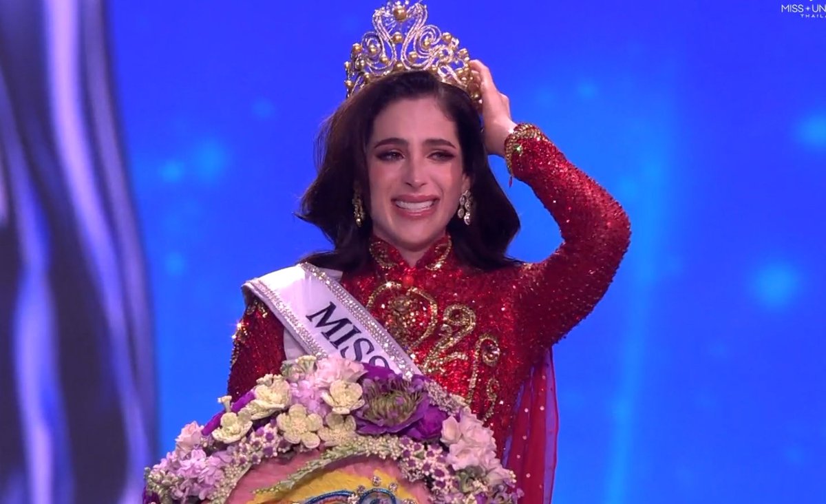Giftynatty26's tweet photo. ตามคาดจ๊ะ มงลง Mexico 👑 เริ่ดๆ #MissUniverse2025 https://t.co/h84lADCgFn