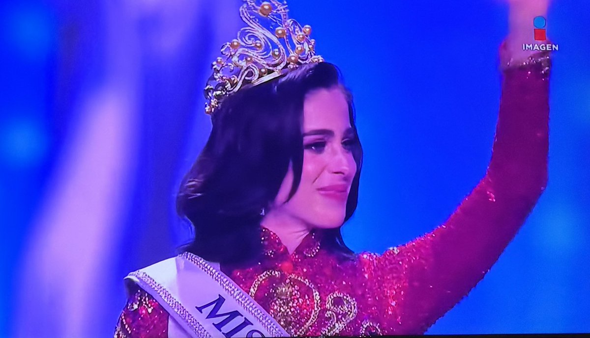 𝑵𝒂𝒊𝒍𝒂 ✨ tweet media