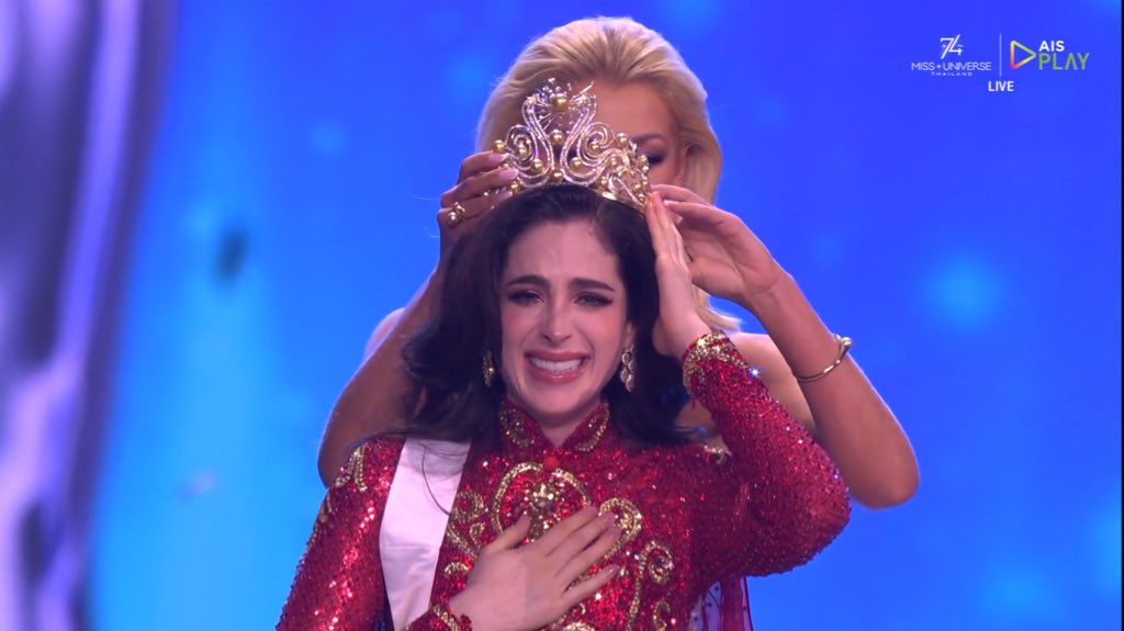 saamorn1990's tweet image. เริ่ด #MissUniverse2025