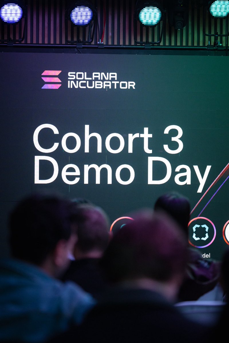 GenpulseAI's tweet image. We wrapped up our Demo Day at Solana Accelerator Cohort 3 @incubator two days ago still feeling a bit overwhelmed and grateful.

For us, this milestone wasn’t just a pitch.
It was the first time we openly shared our journey: how a small idea from a lab turned into a product…