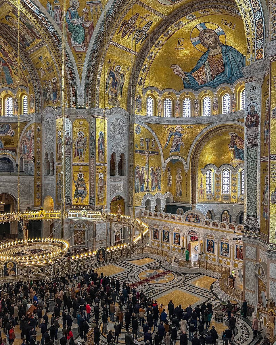 7 PILLARS OF THE CATHOLIC FAITH:

1. The Apostles Creed.
2. The Seven Sacraments.
3. The Ten Commandments.
4. The Lord's Prayer.
5. The Holy Mass.
6. The Holy Rosary.
7. The intercession of God’s Angels and Saints.