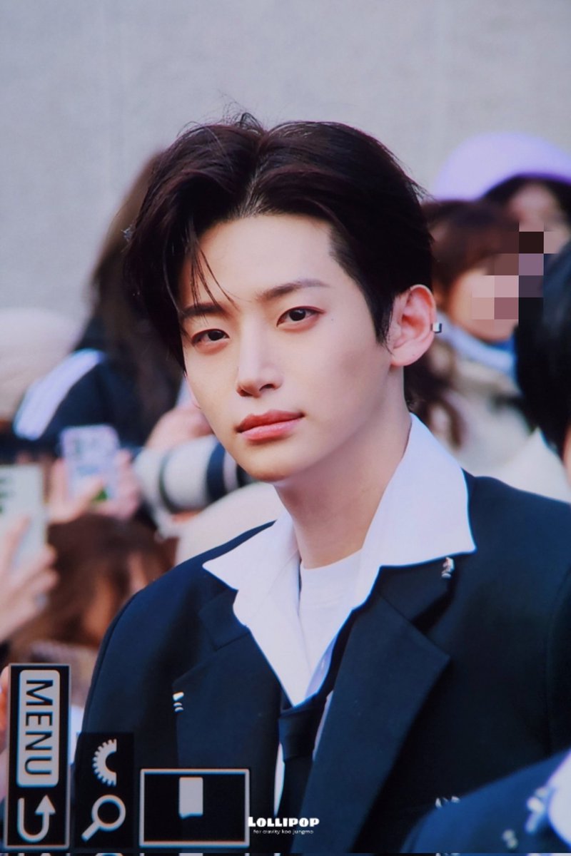 Lollipop000205's tweet image. 🍭  251121 뮤뱅 외출 Preview  🍭 
       #정모 #크래비티 
#CRAVITY #JUNGMO