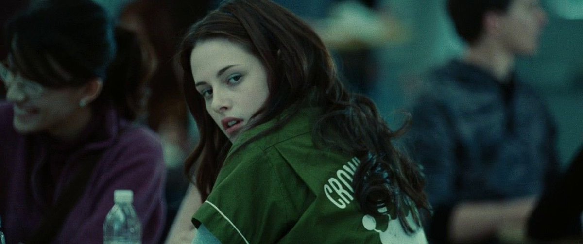 FilmUpdates's tweet image. 17 years ago, ‘TWILIGHT’ was released in theaters.