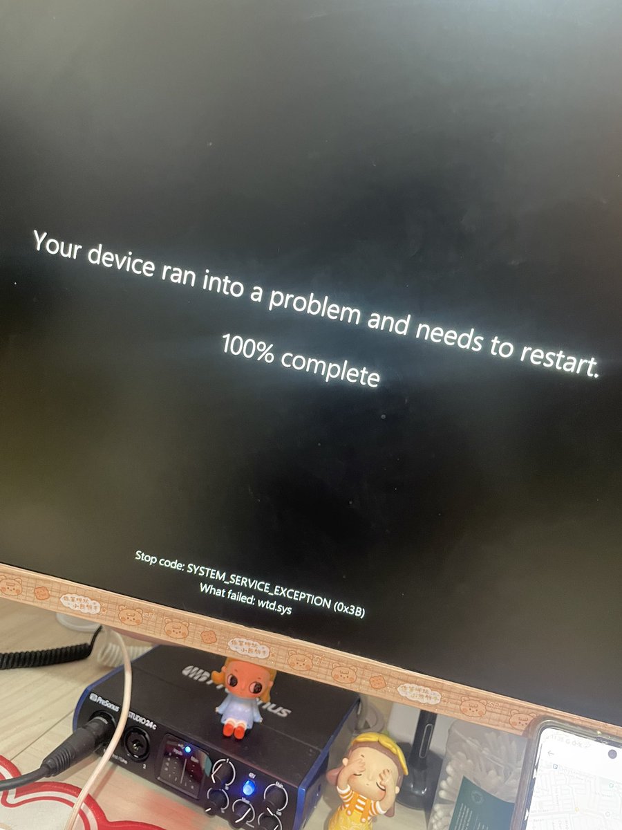 cinfulnoot's tweet image. Bro my pc won’t turn on 😭😭😭